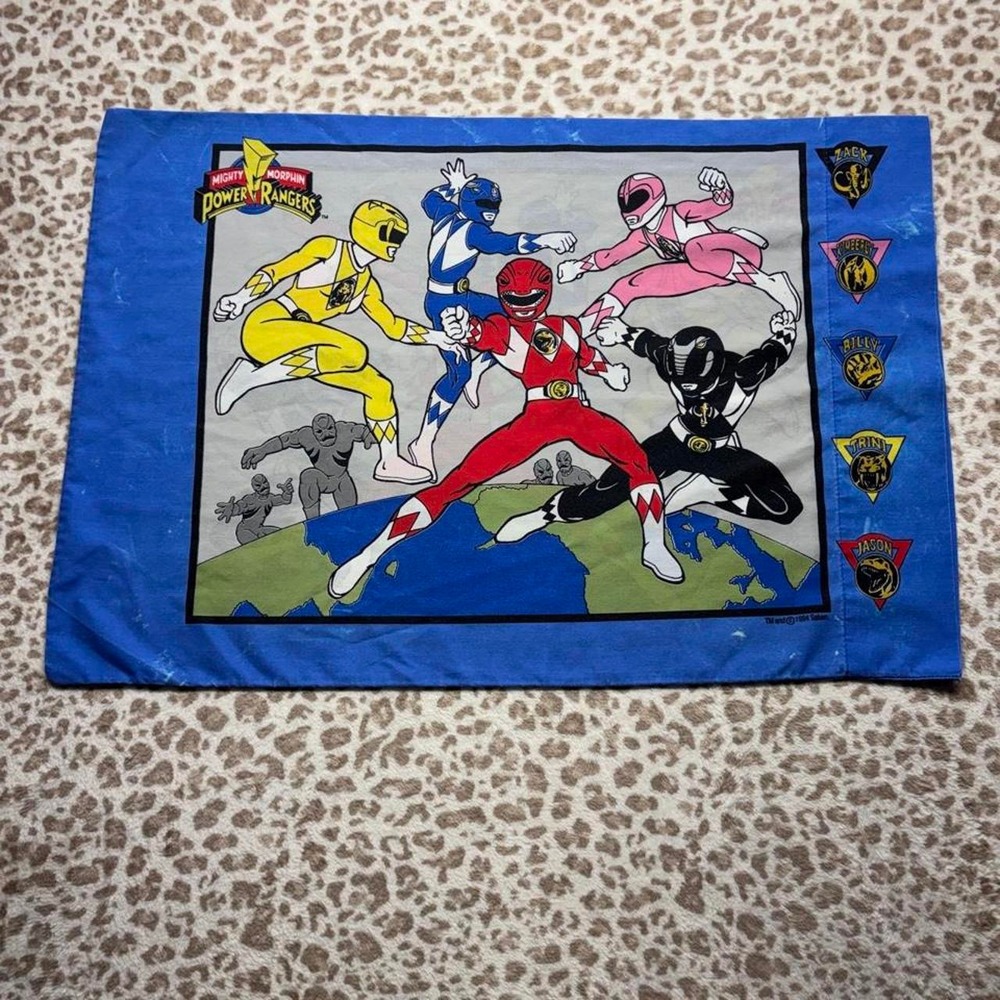 Iconic Power Rangers Pillowcase - Picture 2 of 4